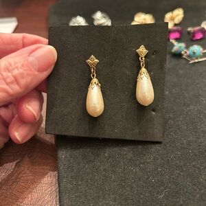 1928 Gold and Cream Teardrop Earrings post Vintage